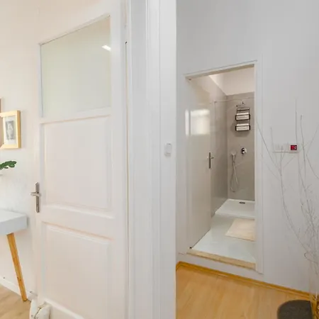 Apartment Premium Aria