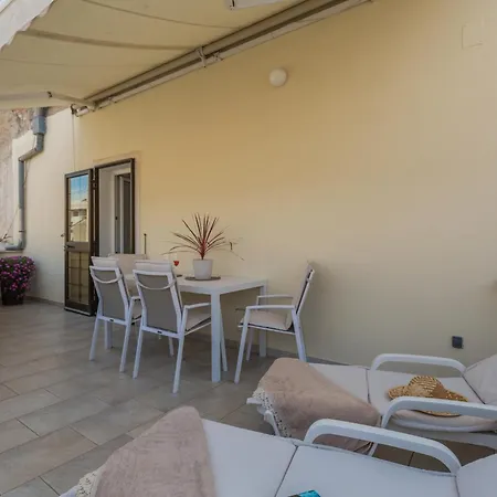 Apartment Premium Aria *